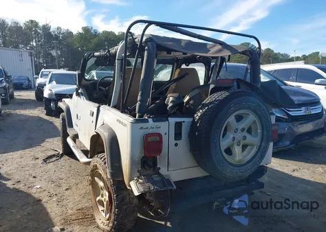 1994 Jeep Wrangler / Yj S z USA, uszkodzony, nr VIN 1J4FY19P3RP455674